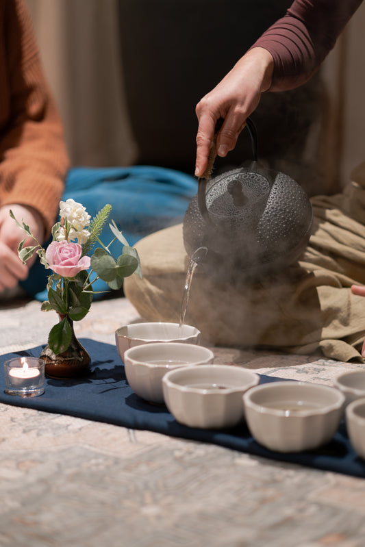 Tea Meditation : Steeped in Stillness